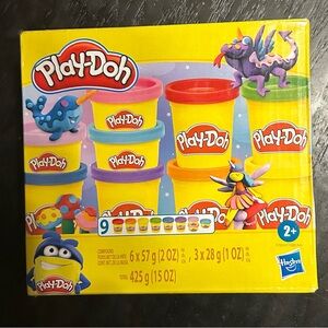NWT-Play-Doh Set